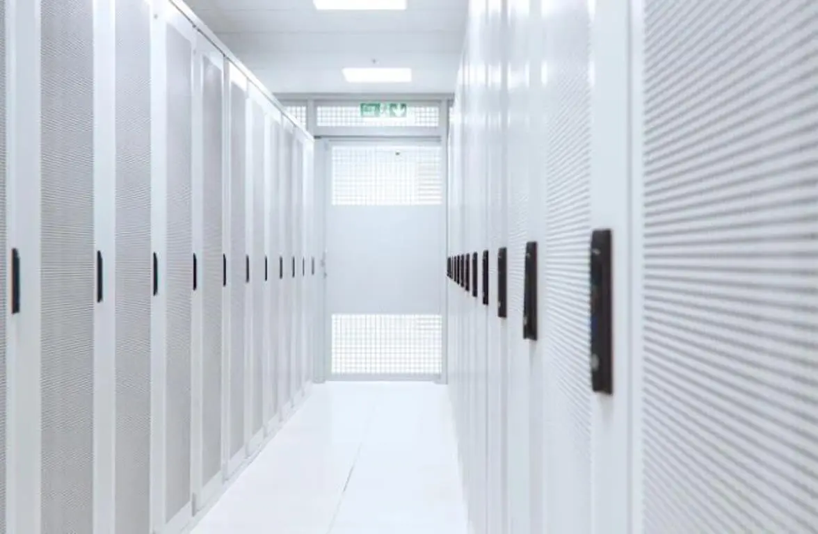 Bytemark YO26 York Data Center Server Rack